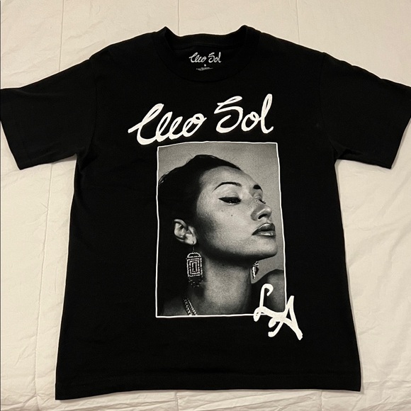 Cleo Sol Black Graphic T-Shirt s - Picture 1 of 4